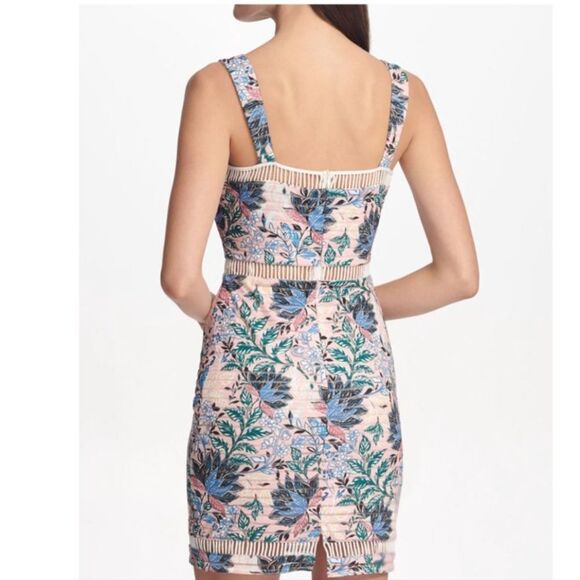 Guess Los Angeles Body Con Dress - Picture 2 of 15